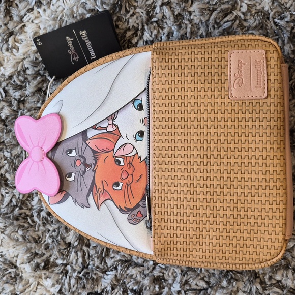 NEW Loungefly Disney The Aristocats Kitten Basket Mini Backpack - Picture 3 of 6
